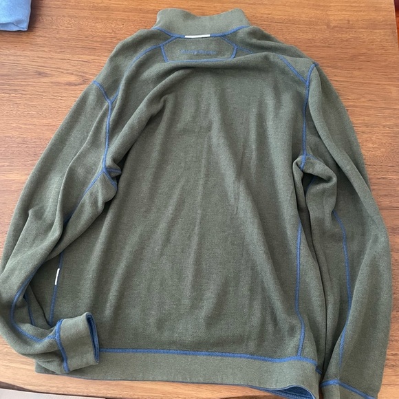 Tommy Bahama reversible 1/4 zip jacket - Picture 4 of 6